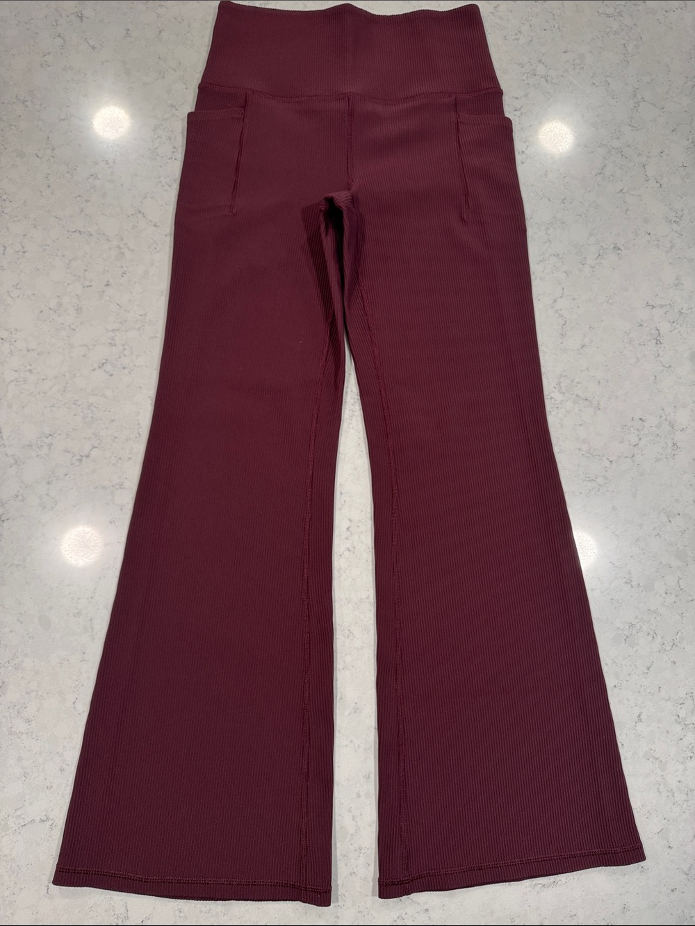 Athleta Salutation Stash Flare Rib Leg Ribbed Leggings Pants Med Petite Maroon